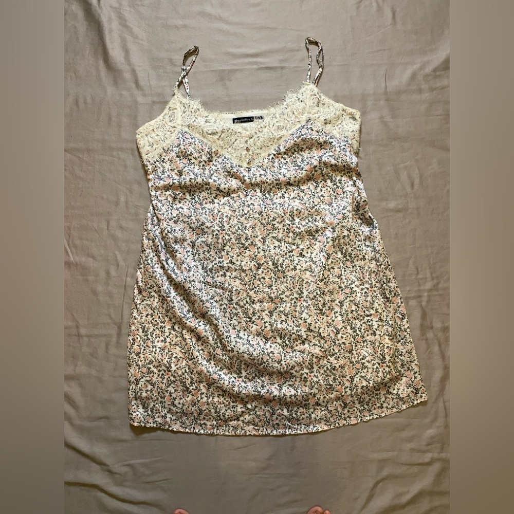 Abercrombie & Fitch Cream Fabric Label tank top Size Large